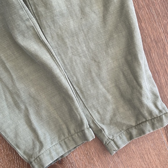 Abercrombie & Fitch Button-Up Utility Jumpsuit in Olive Green size small - Picture 5 of 13